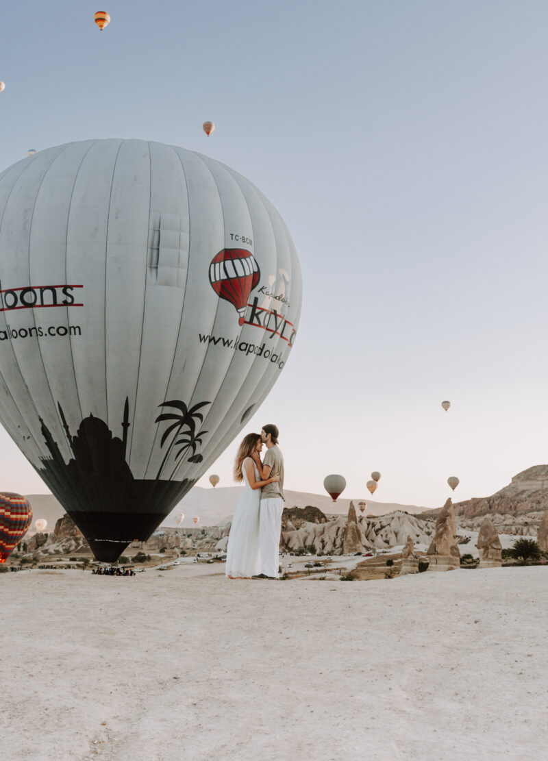 heißluftballons kappadokien sonnenaufgang